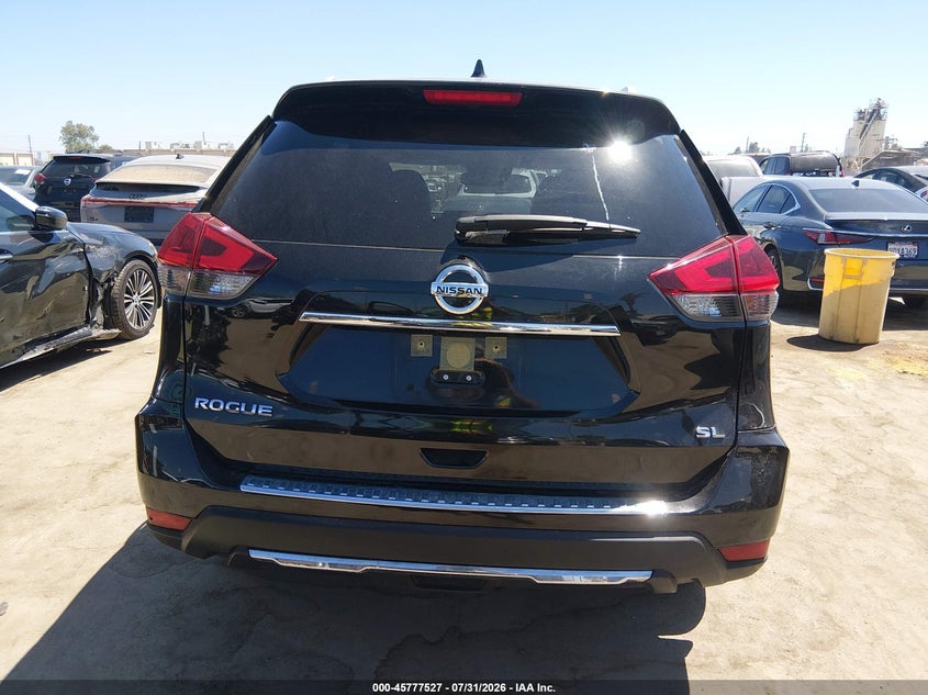 2018 NISSAN ROGUE SL · Фото 16
