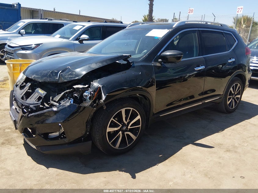 2018 NISSAN ROGUE SL · Фото 2