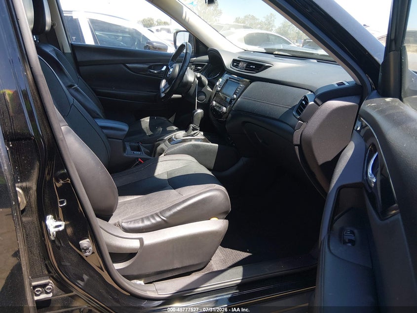 2018 NISSAN ROGUE SL · Фото 5