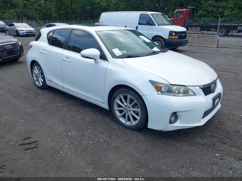 Vin: jthkd5bhod2152799, lot: 46276363, lexus ct 200h 2013 img_1