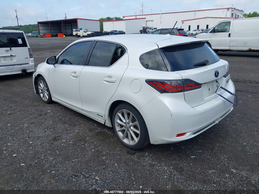 Vin: jthkd5bhod2152799, lot: 46276363, lexus ct 200h 20133