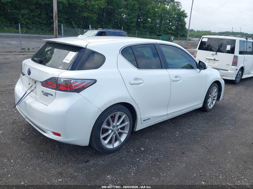 Vin: jthkd5bhod2152799, lot: 46276363, lexus ct 200h 20134