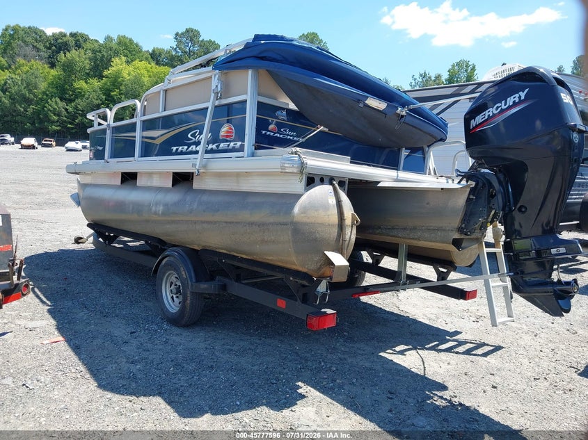 2021 TRACKER BASS BUGGY 16XL auction photo 3