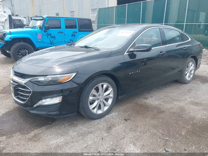 2020 CHEVROLET MALIBU auction photo 2