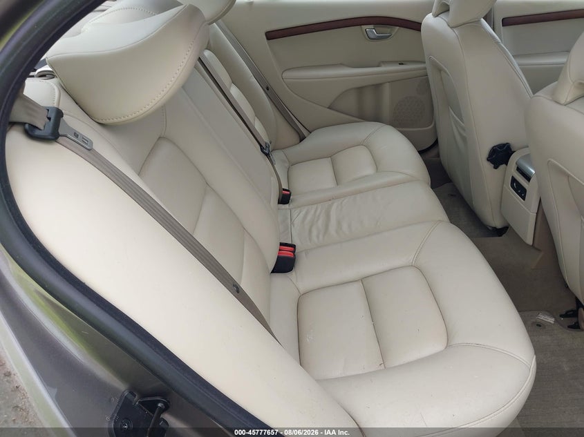 2010 VOLVO S80 auction photo 8