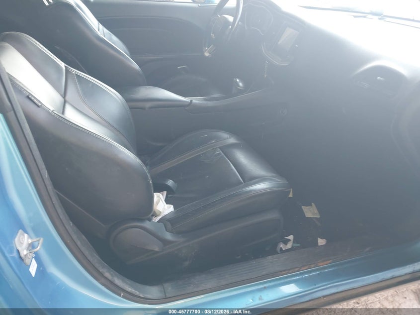 DODGE CHALLENGER 2015 VIN 2C3CDZBGXFH905001