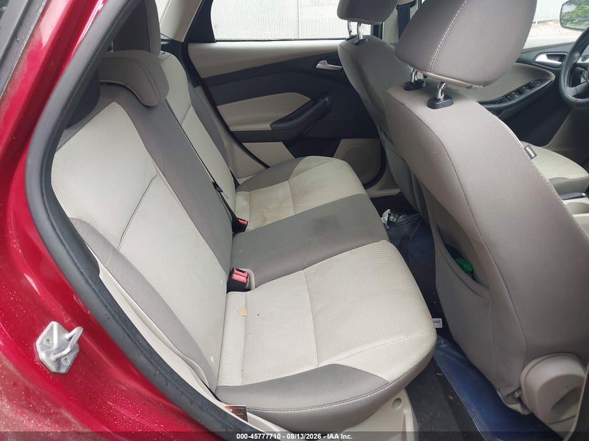 2014 FORD FOCUS auction photo 8
