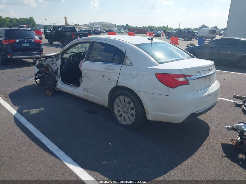 Vin: 1c3ccbab3en141515, lot: 46276516, chrysler 200 lx 20143