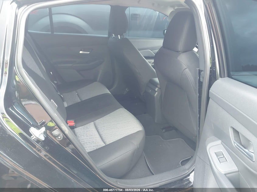 2026 NISSAN SENTRA auction photo 8
