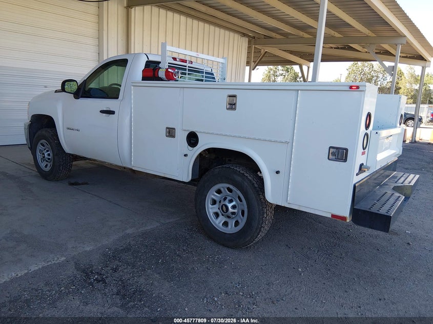 2013 CHEVROLET SILVERADO 3500HD auction photo 3