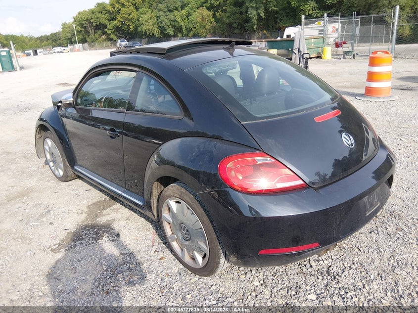 2013 VOLKSWAGEN BEETLE auction photo 3