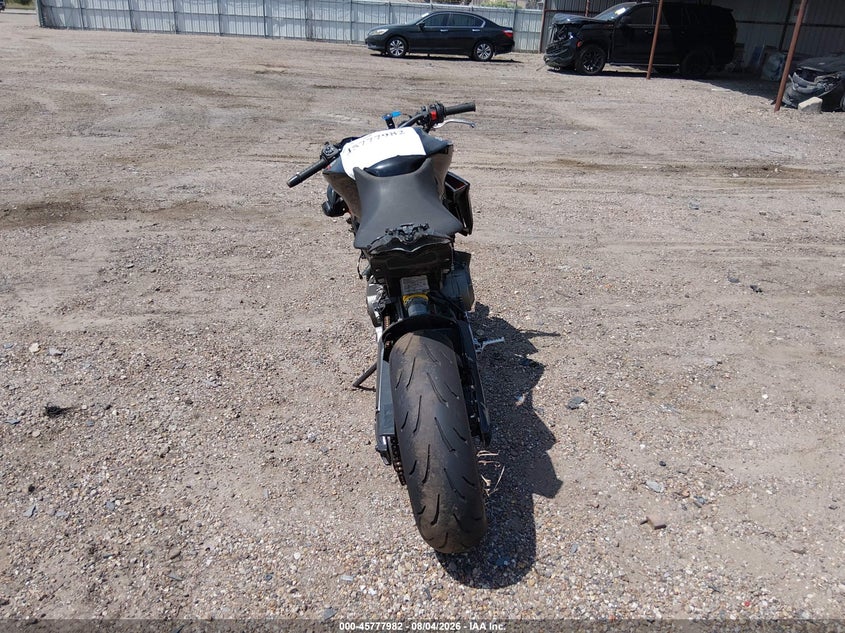 APRILIA TUONO 2023