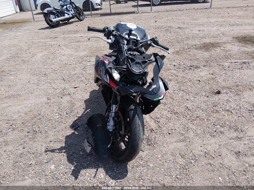 2023 APRILIA TUONO auction photo 5