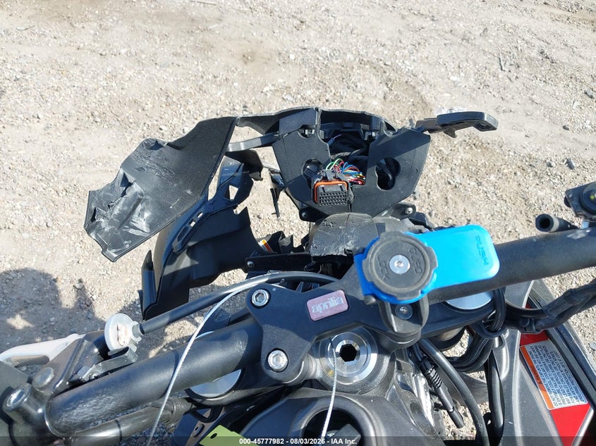 2023 APRILIA TUONO auction photo 7