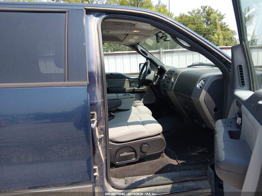 2004 FORD F-150 TRUCK 5.4L V-8 VVT, 300HP