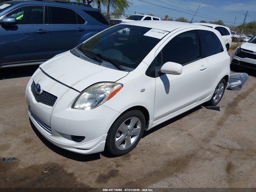 2008 Toyota Yaris S, Front End, IAAI, VIN JTDJT923585158937 — photo 2