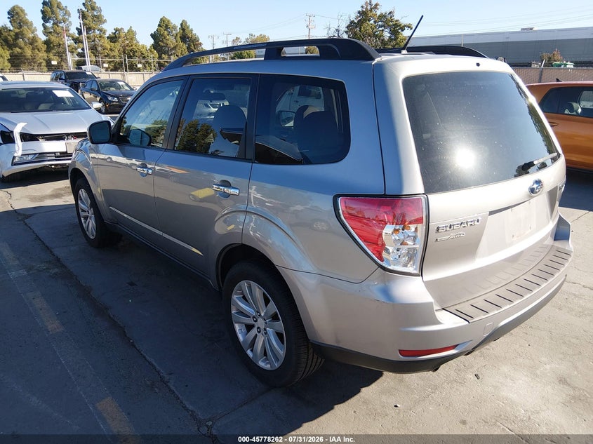 Vin: jf2shadc7bh739898, lot: 46277042, subaru forester 2.5x premium 20113