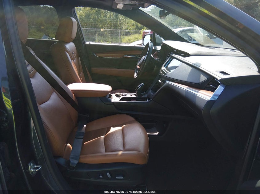 2021 CADILLAC XT5 auction photo 5