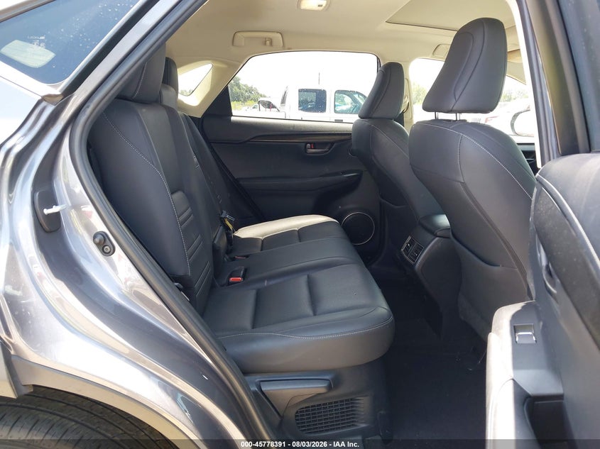 2018 LEXUS NX 300H auction photo 8