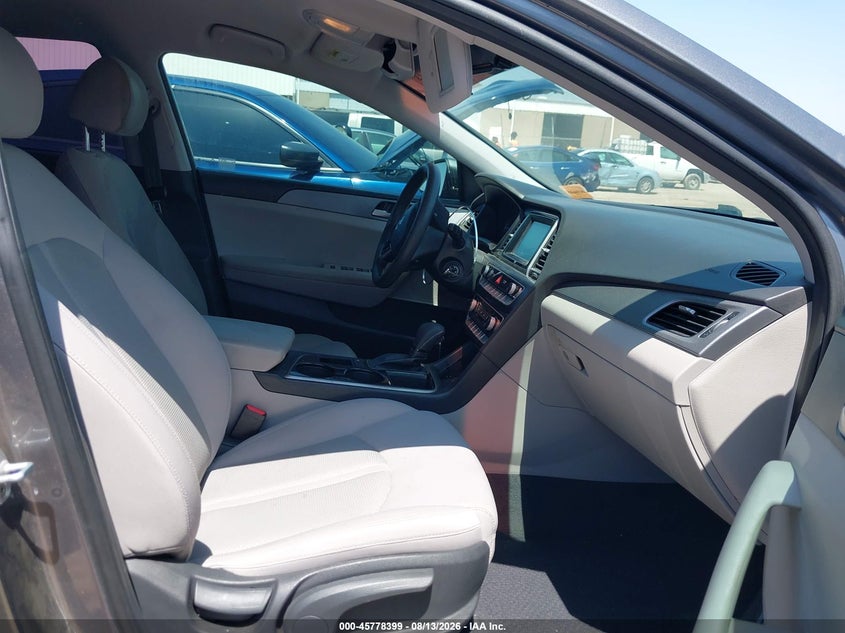 2018 HYUNDAI SONATA auction photo 5
