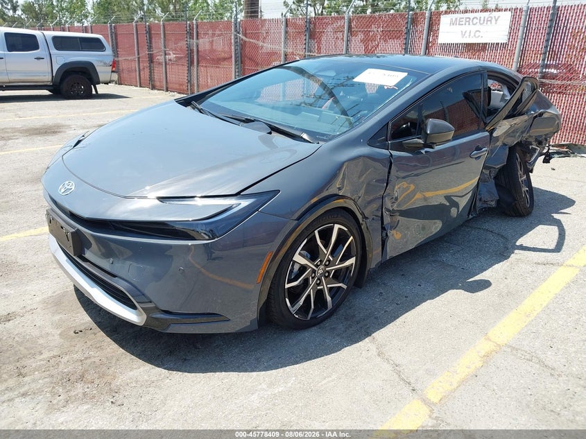 Vin: jtdacacu1t3060792, lot: 46277189, toyota prius plug-in hybrid xse 20262