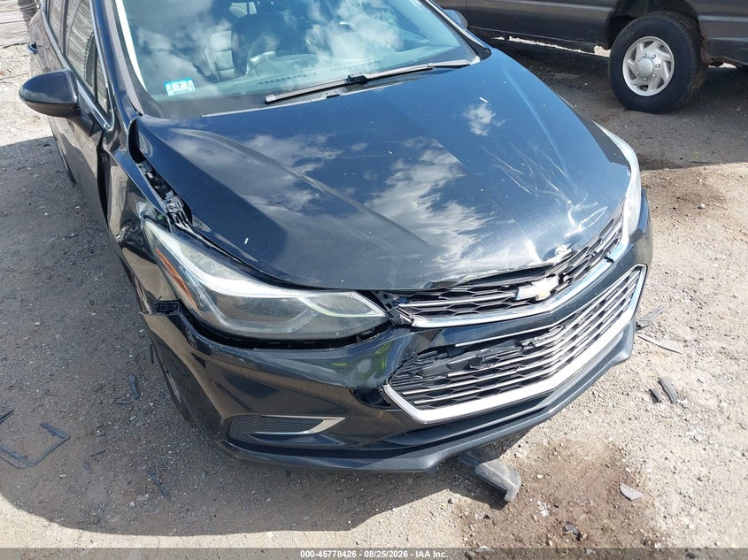 2017 CHEVROLET CRUZE auction photo 6