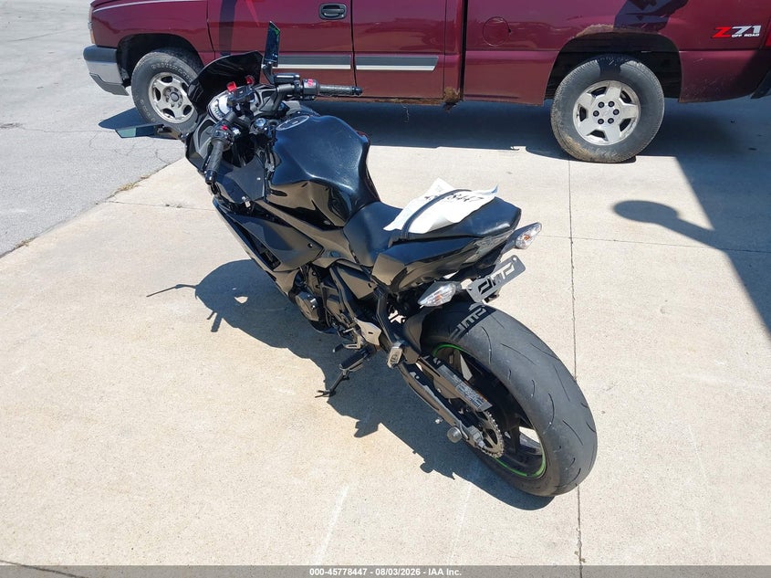 KAWASAKI EX650 2019