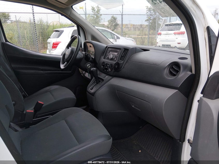 2015 CHEVROLET CITY EXPRESS auction photo 5