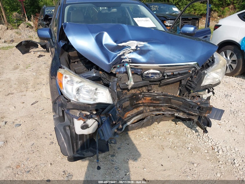 2015 SUBARU FORESTER auction photo 6