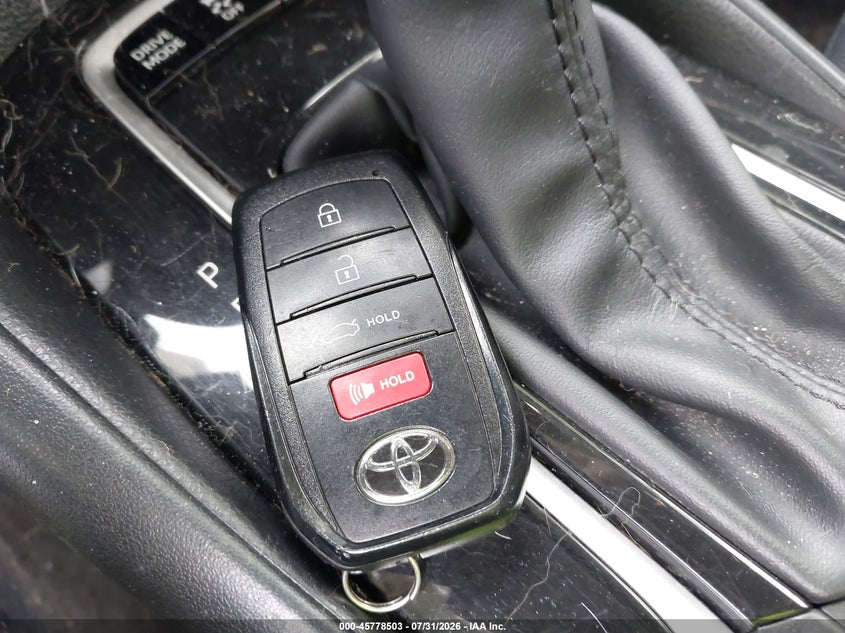 TOYOTA COROLLA - zdjęcie 11