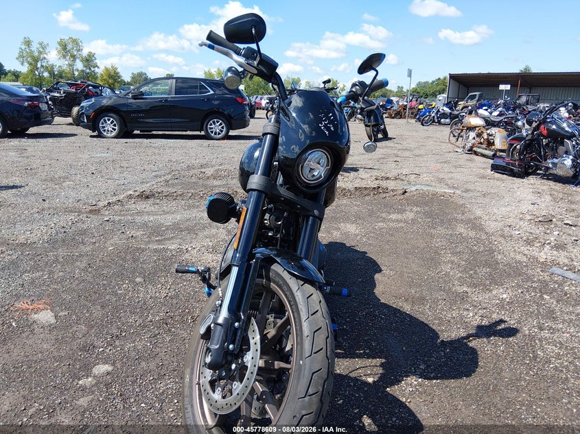 HARLEY-DAVIDSON FXLRS 2022