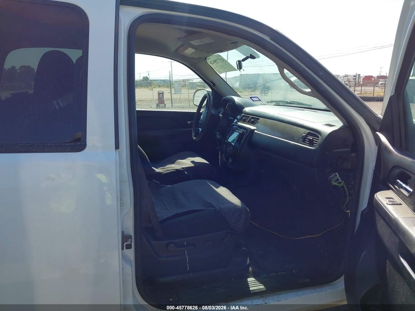 2013 CHEVROLET TAHOE auction photo 5