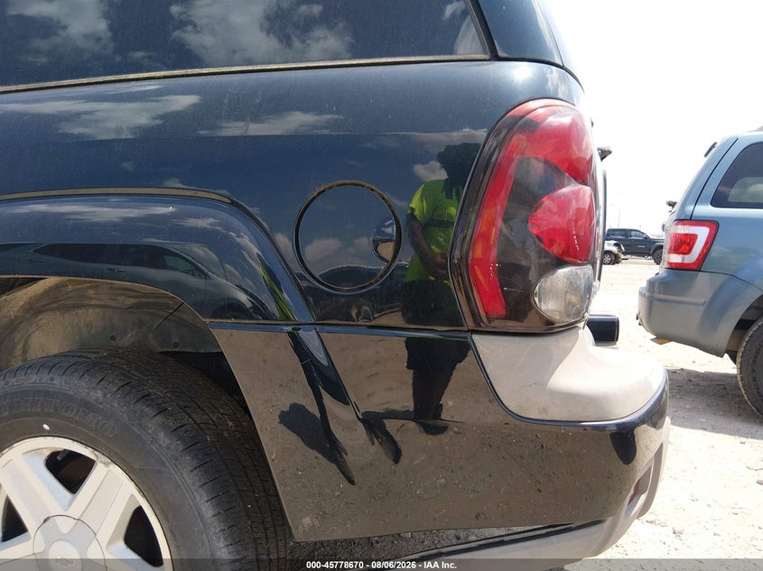 2003 CHEVROLET TRAILBLAZER EXT auction photo 6