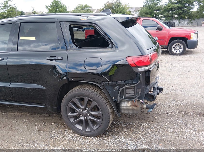 JEEP GRAND CHEROKEE - zdjęcie 17