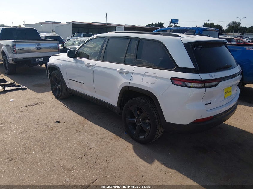 JEEP GRAND CHEROKEE - zdjęcie 3