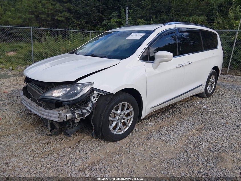 Vin: 2c4rc1bg2lr140091, lot: 46277538, chrysler pacifica touring l 20202