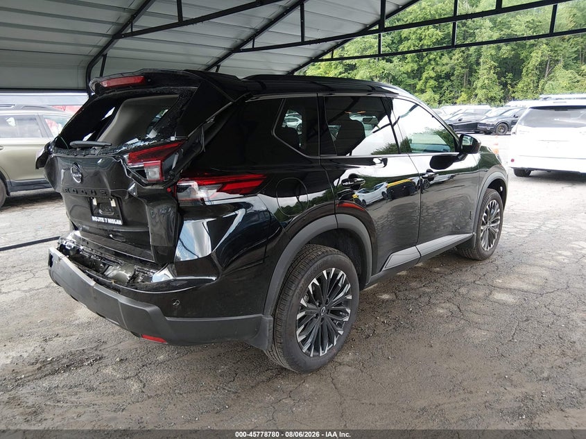 Vin: 5n1bt3bb5tc801358, lot: 46277560, nissan rogue dark armor 20264