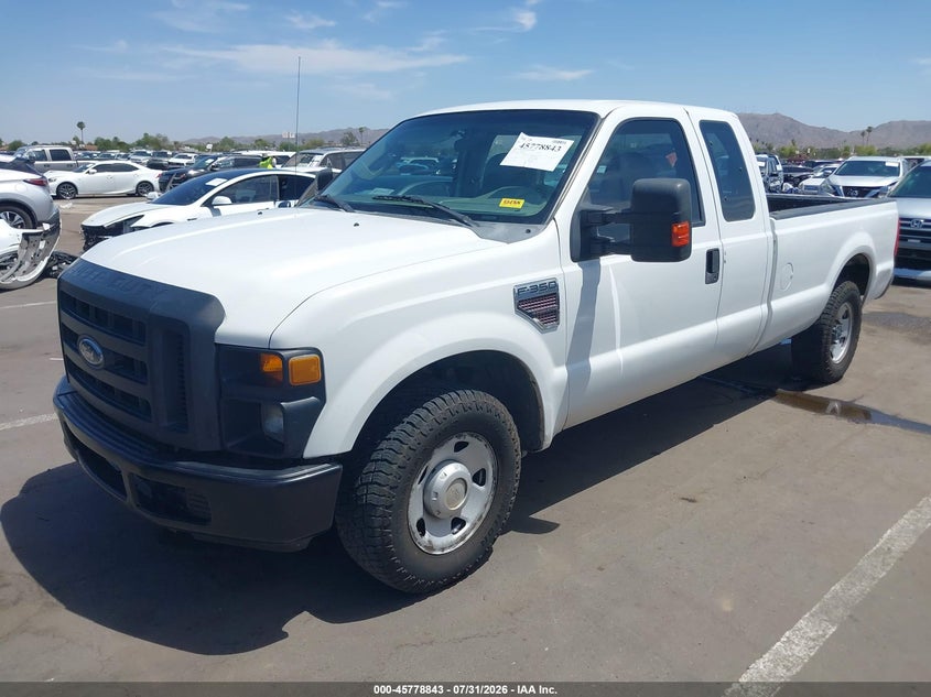 2008 Ford F350, Right Side, IAAI, VIN 1FTWX30R58EA62823 — photo 2
