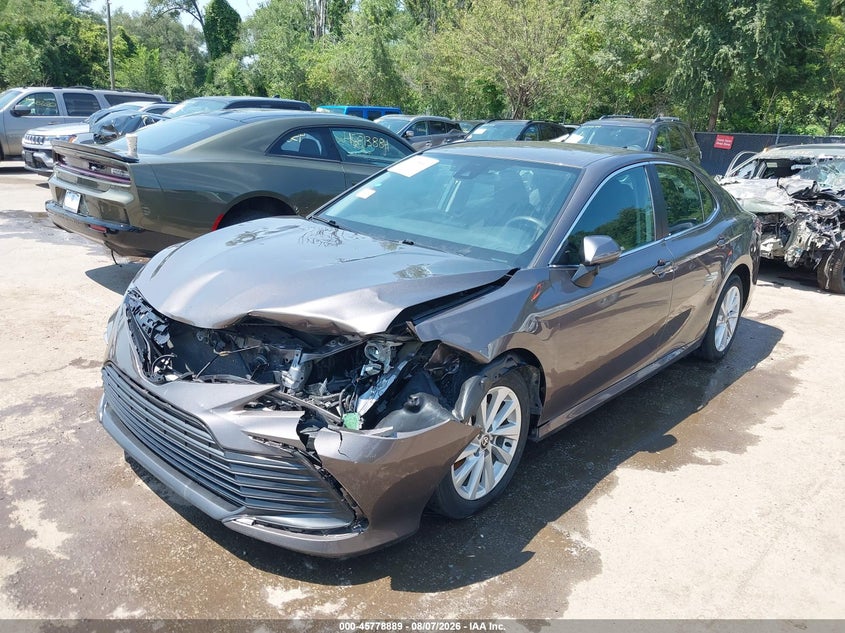 Vin: 4t1c11ak8nu664980, lot: 46277669, toyota camry le 20222