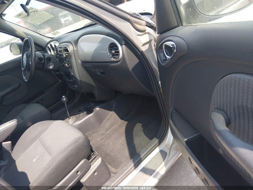 2005 CHRYSLER PT CRUISER auction photo 5