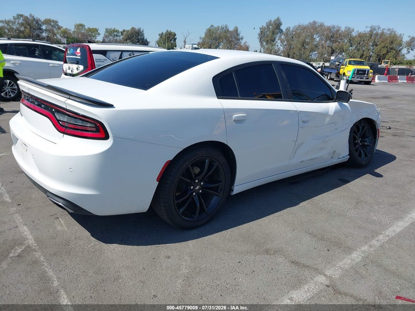 Vin: 2c3cdxbg1jh272952, lot: 46277789, dodge charger sxt rwd 20184