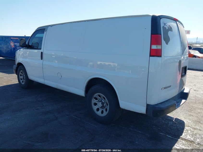 2010 CHEVROLET EXPRESS 1500 auction photo 3