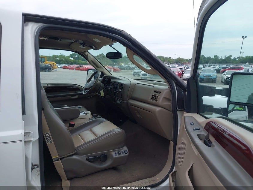 2003 FORD EXCURSION auction photo 5