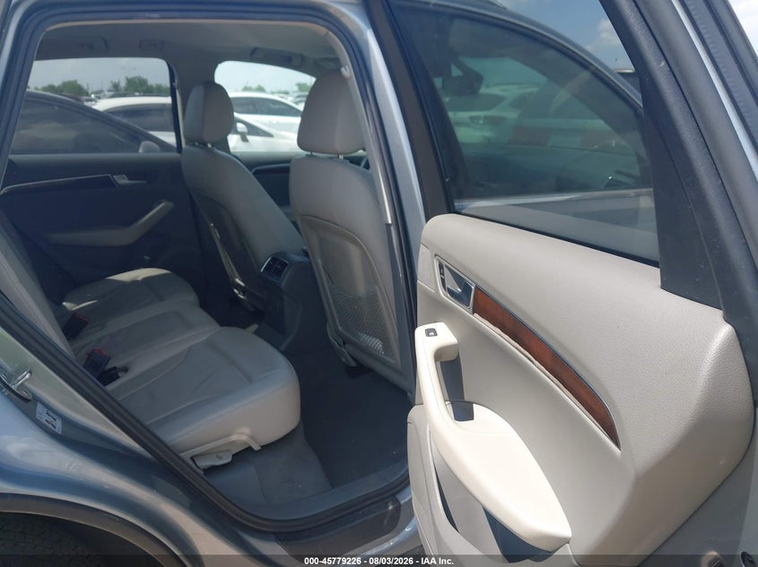 2011 AUDI Q5 auction photo 8
