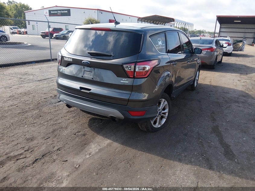 Vin: 1fmcu0gd2hue64238, lot: 46278013, ford escape se 20174