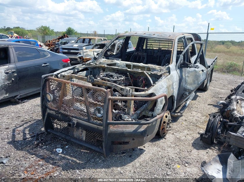 2020 RAM 3500 CHASSIS auction photo 2