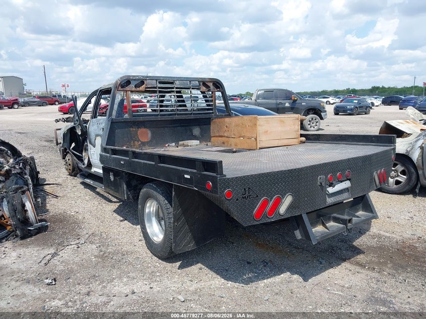 2020 RAM 3500 CHASSIS auction photo 3