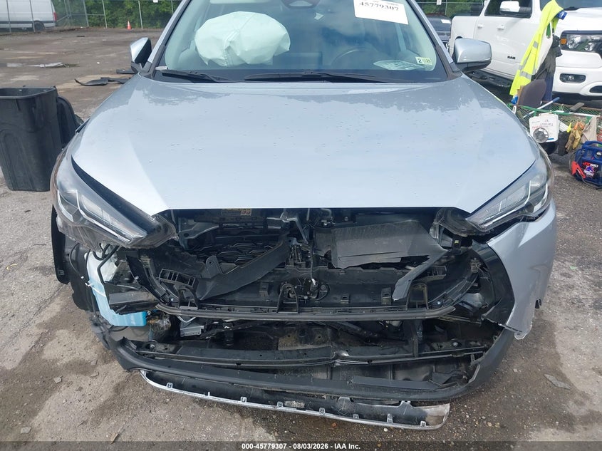 TOYOTA COROLLA CROSS 2024 VIN 7MUCAABG0RV087179