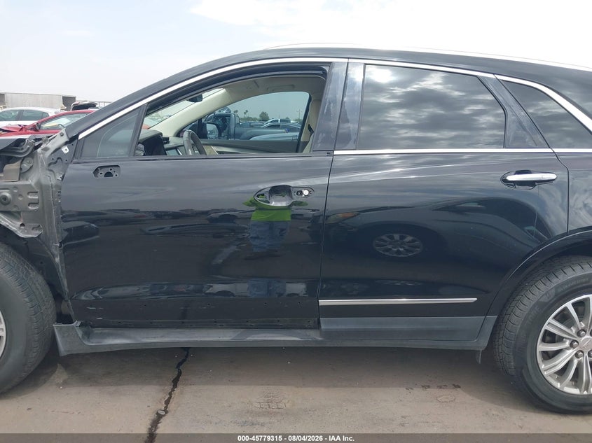 CADILLAC XT5 - zdjęcie 15