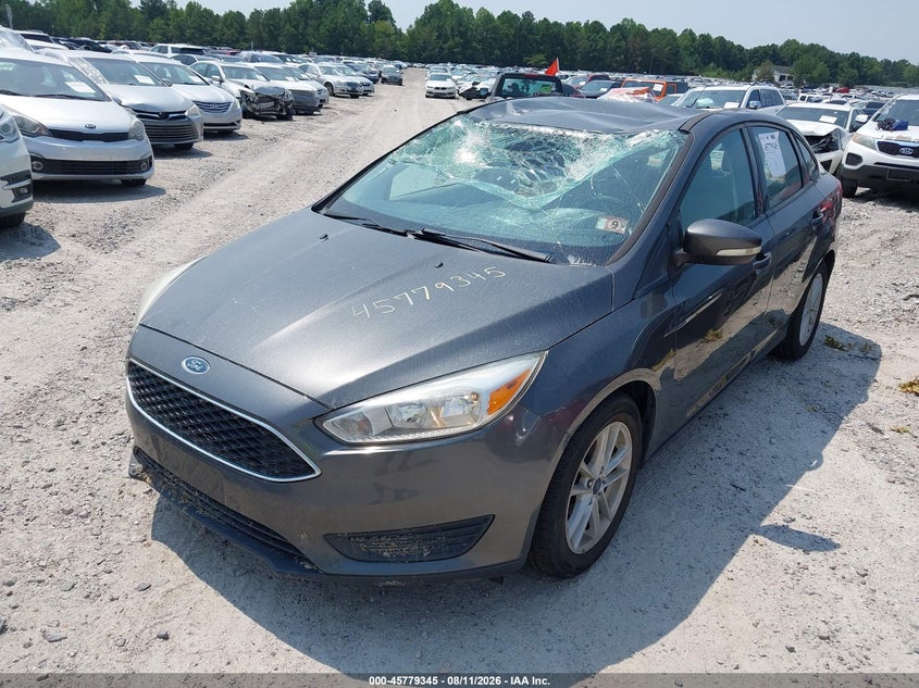 2017 FORD FOCUS auction photo 2